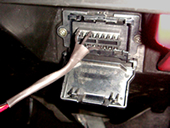 OBD2�R�l�N�^�[�ڑ���